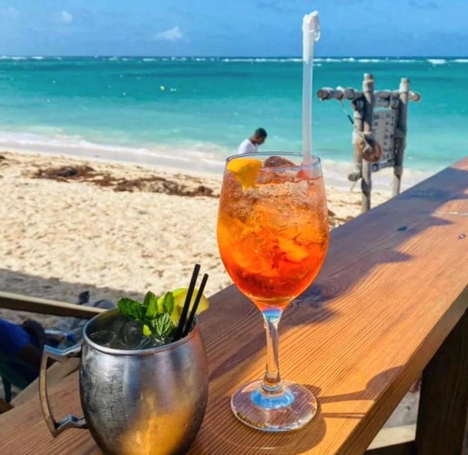 Los Corales Villas And Suites - Beach Club, Spa, Restaurants Punta Cana Zewnętrze zdjęcie
